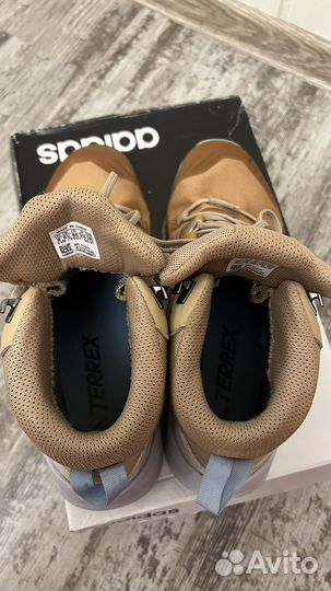 Кроссовки adidas terrex r3