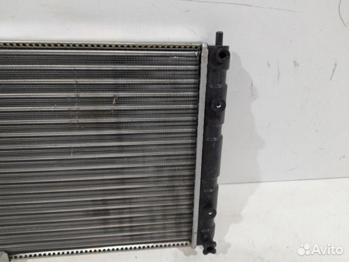 Радиатор охлаждения LADA Niva travel 2018