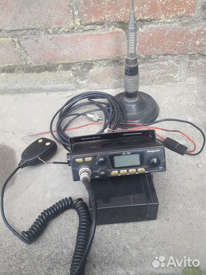 Автомобильная рация с антенной