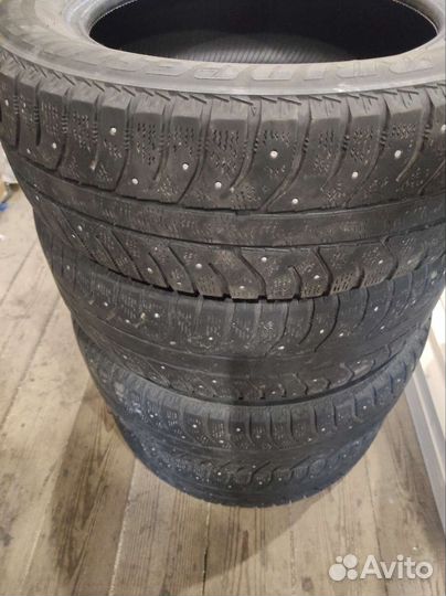 Bridgestone Ice Cruiser 7000 185/65 R15 88T