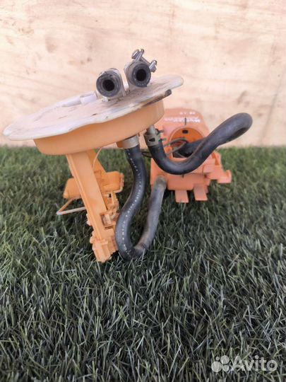 Топливный насос Nissan Almera N15