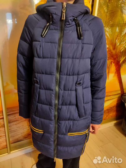 Пуховик на девочку 40-42 размер