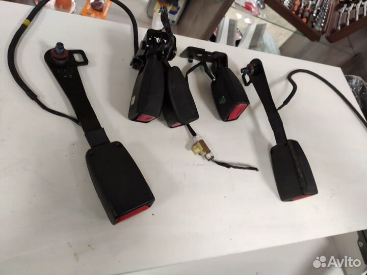 Защелка ремня безопасности Kia Ceed 1 Киа Сид 1