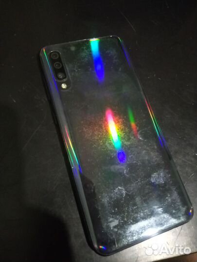 Samsung Galaxy A50, 4/64 ГБ