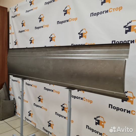 Борт левой стороны Volkswagen Crafter maxi