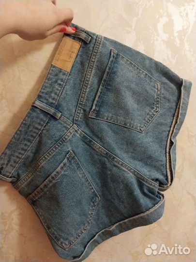 Джинсовые шорты