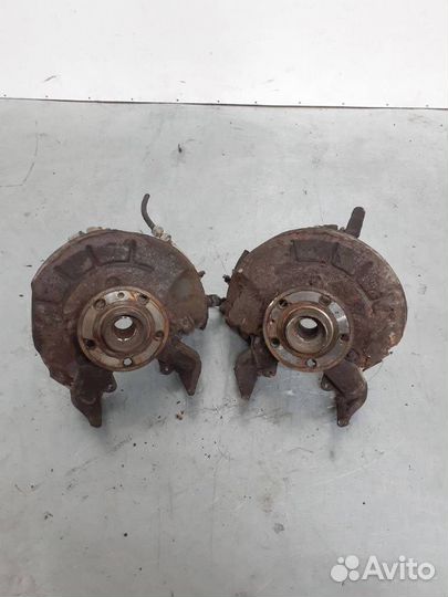 Кулак передний левый Volkswagen Polo 4 рест. 2008