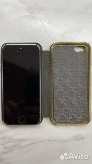 Телефон iPhone 5s