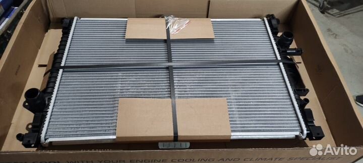 Радиатор охл. двс volvo/ford XC70/XC60