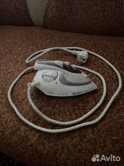 Утюг Vitek