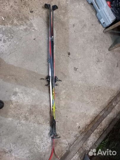 Беговые лыжи