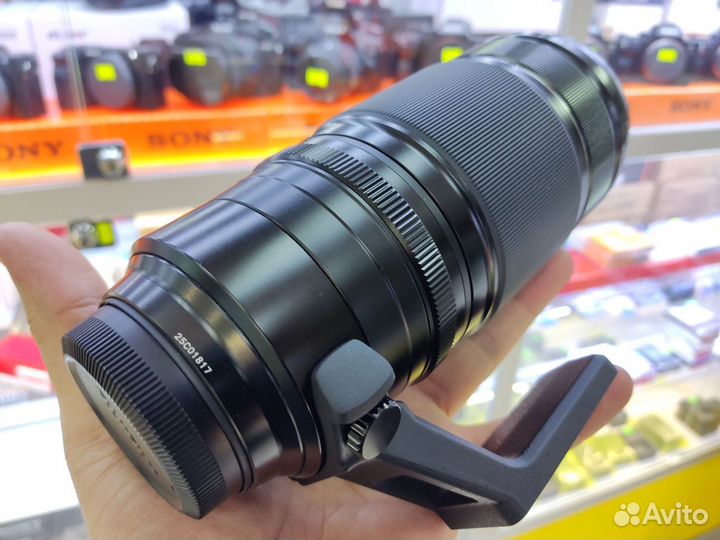 Fujifilm XF 50-140mm f/2.8 R LM OIS WR витрина