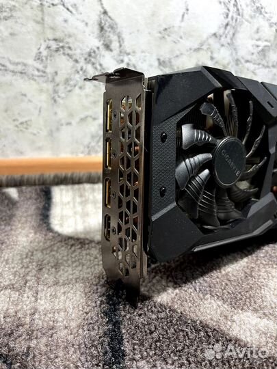 Gigabyte RX 5700 8gb