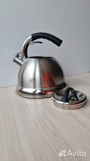 Чайник со свистком Gipffel