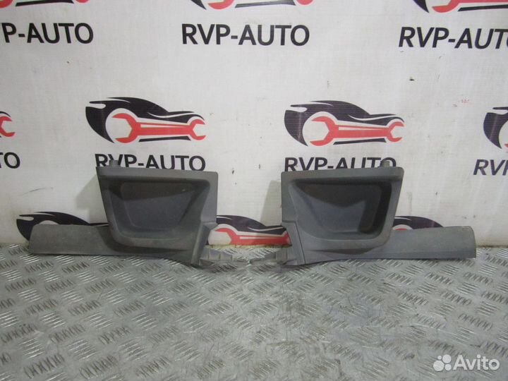 Накладка порога комплект Ford Focus 2 2007-2011