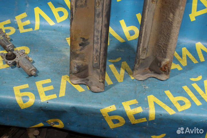 Накладка порога Volvo 850