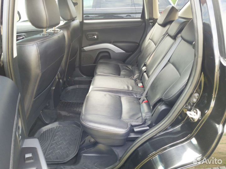 Mitsubishi Outlander 2.4 CVT, 2011, 146 796 км
