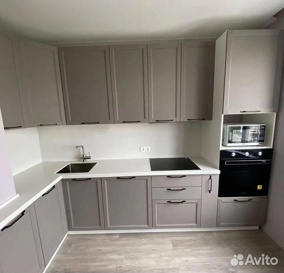 Модульная кухня в наличии