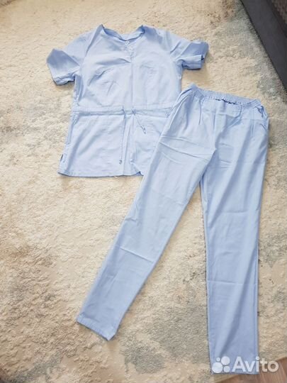 Медицинский костюм