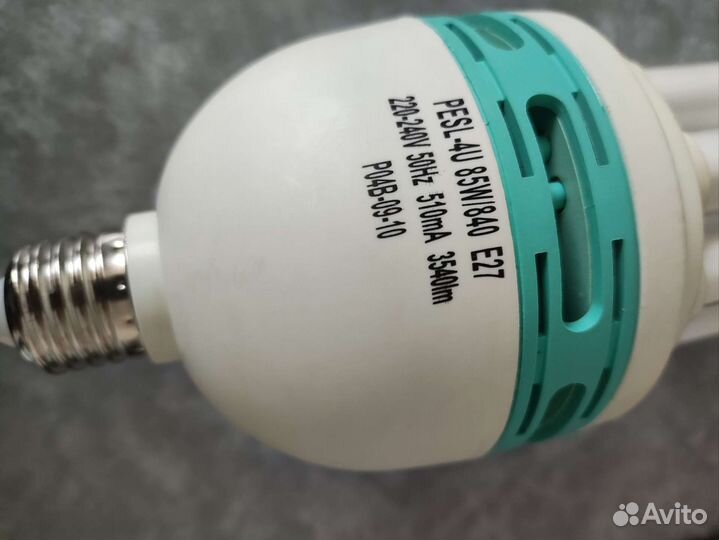 Лампа настольная