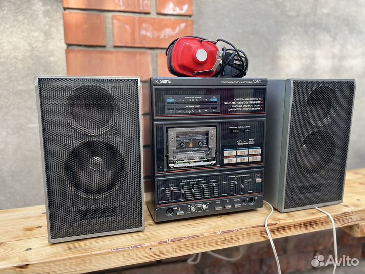 Стерео магнитофон кассетный Комета