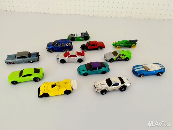 Hot wheels машинки