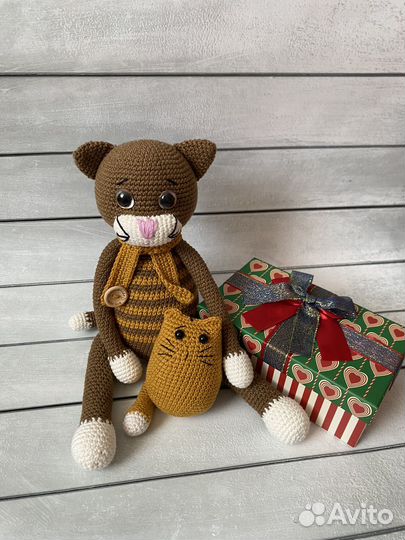 Кот вязаный ручная работа