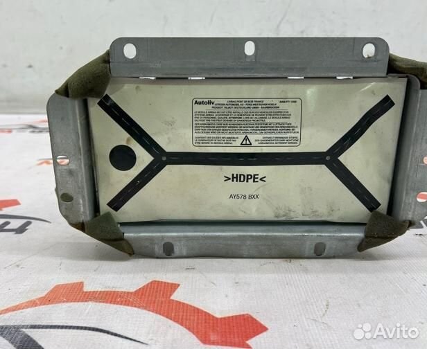 Подушка безопасности пассажира передняя Peugeot