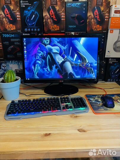 Монитор LG для компьютера 23.8 :1920/1080