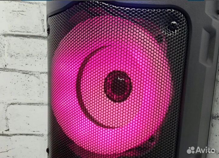 Беспроводная блютуз колонка