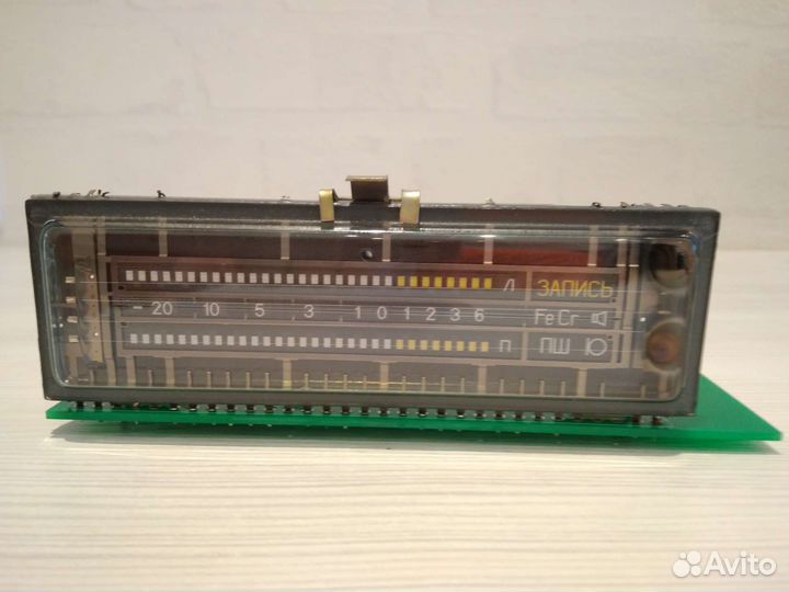 Магнитофон олимп 005С, 005С1 пиковый индикатор