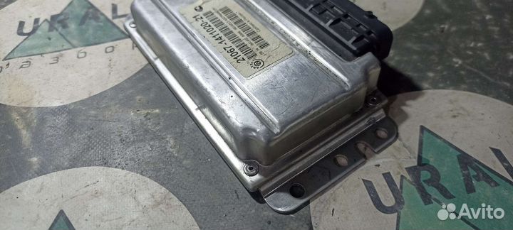 Блок управления двигателем эбу Ваз 2104 2105 2107