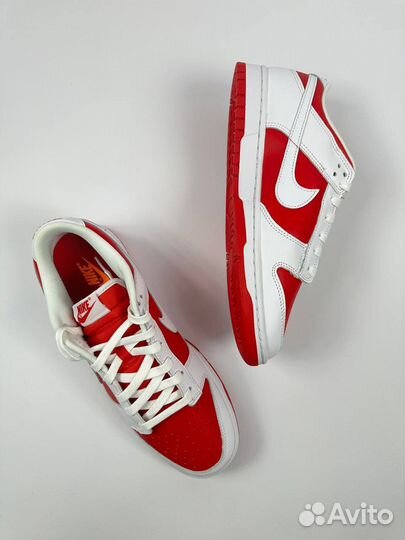 Nike Dunk Low Championship Red