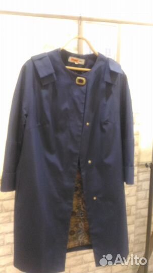 Куртки и плащ 48-50 р