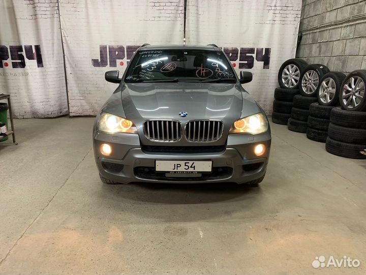 BMW X5 E70 N62B48B 2008 год