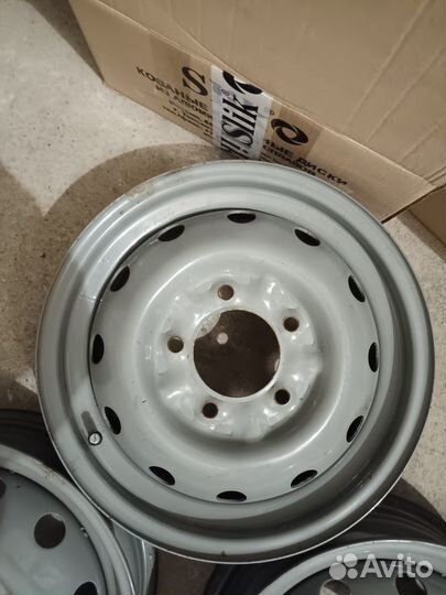 Штампованные диски на ниву r16