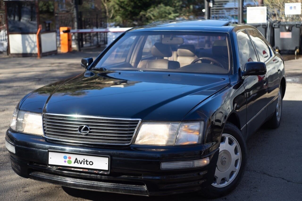 Lexus LS: фото владельца