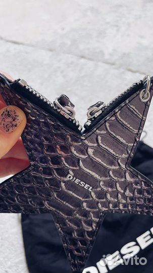 Брелок звезда Diesel