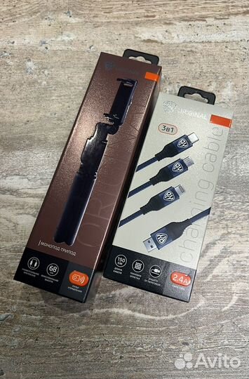 Монопод-трипод/кабели для зарядки