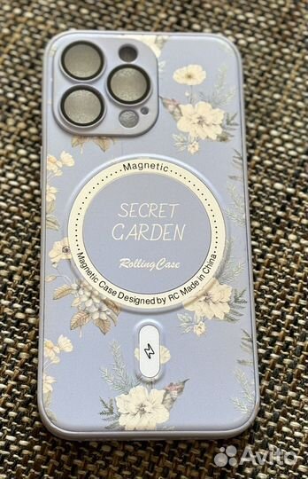 Чехол на iPhone 13 pro