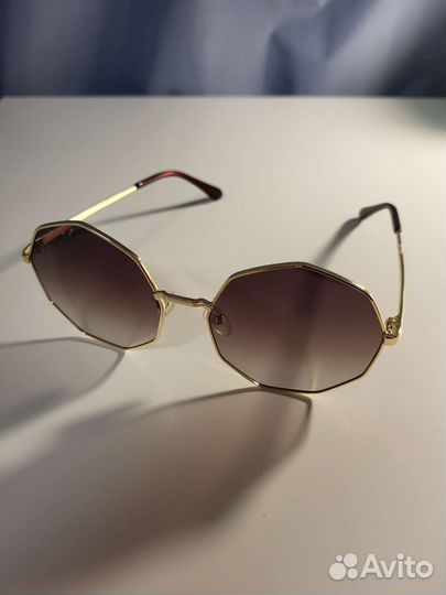 Солнцезащитные очки женские