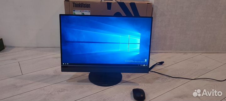 Моноблок Lenovo AIO 520-22IKU