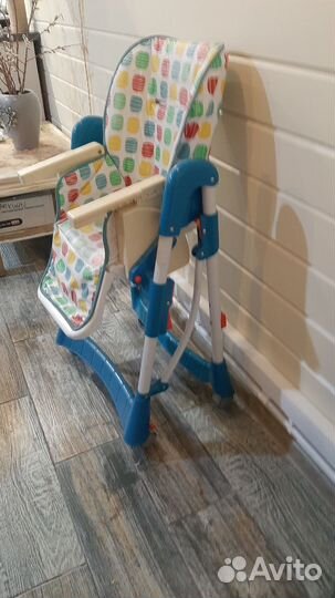 Детский стульчик для кормления