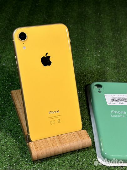 iPhone Xr, 64 ГБ