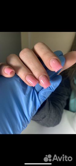 Маникюр и педикюр