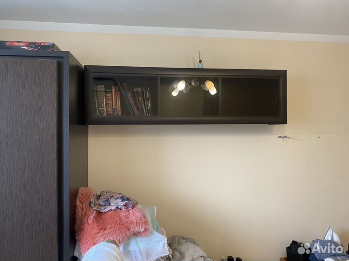 Полка книжная настенная