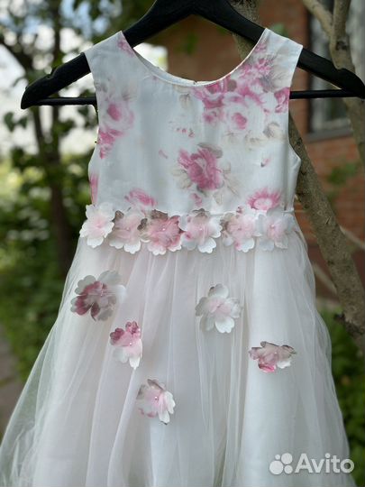 Платье праздничное