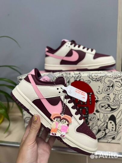 Nike Dunk Low Retro PRM Valentine's Day