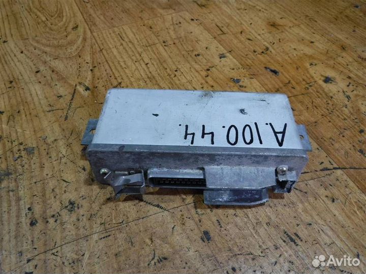 Блок управления ABS Audi 100/200 44 1983-1991
