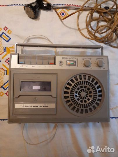 Кассетный магнитофон электроника 302-1
